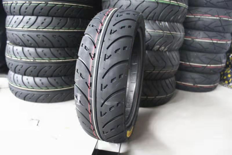 Motorcycle inner tube and outer tire